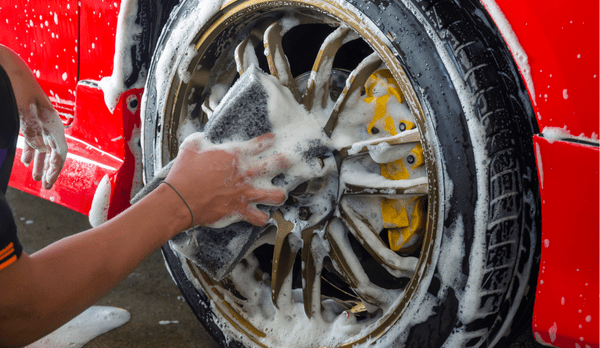Car Tyre washing by cleaning doctor